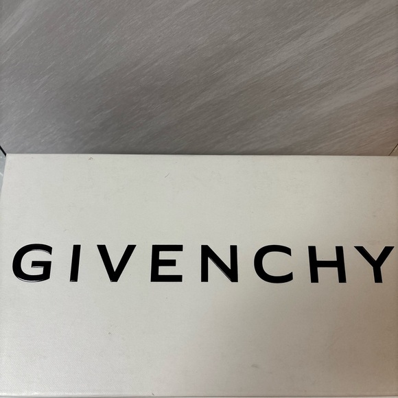 Givenchy Red Sandals - Picture 4 of 11